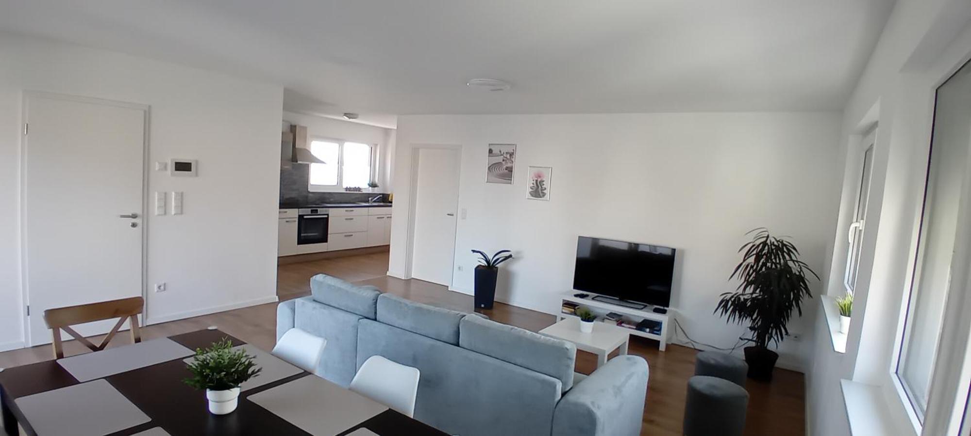 Neubau Appartement Mit Terasse, Privater Eingang,Parkplatz,Kueche Fuerth Ngoại thất bức ảnh